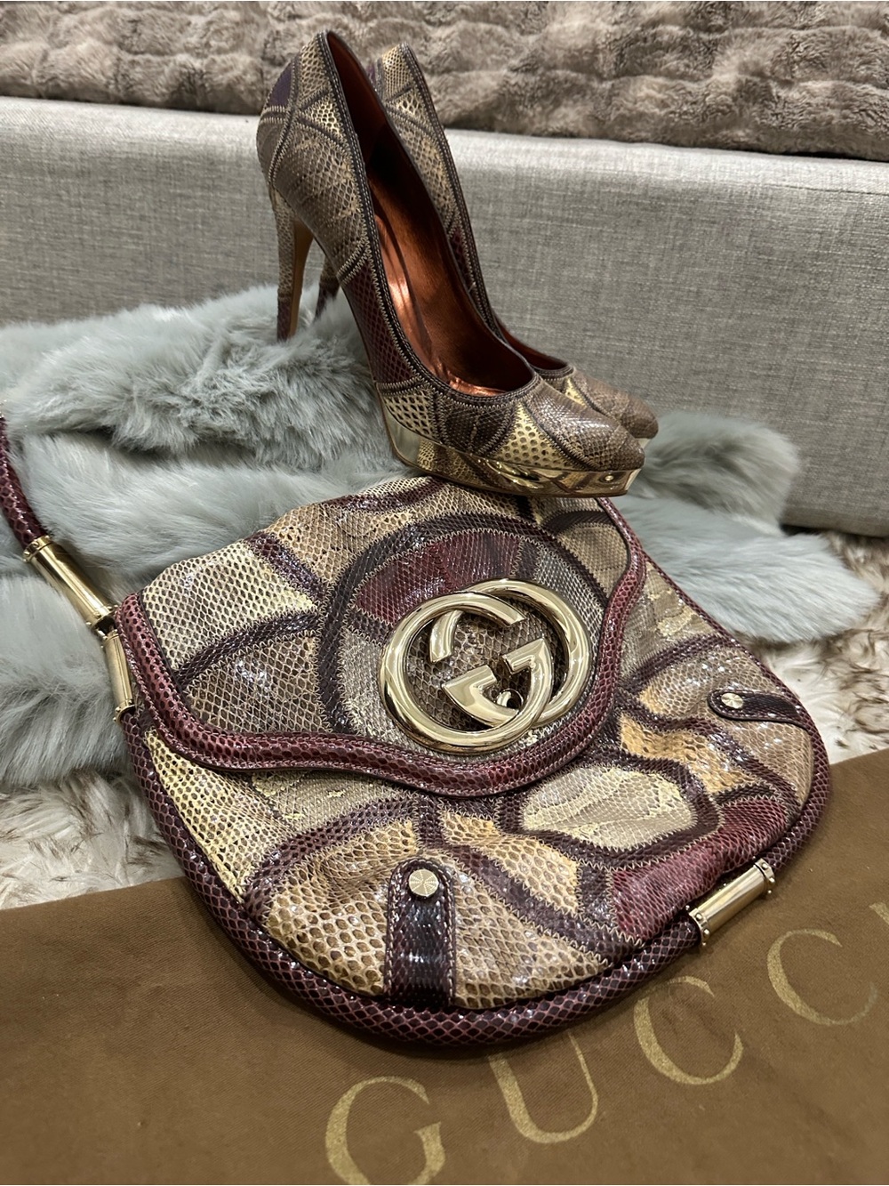 GUCCI Brown PURE SNAKE SKIN Pointed Toe Platform Pumps W/gold GUCCI - Picture 11 of 11
